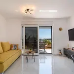 Apartment Infinity