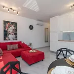 Infinity Apartment
